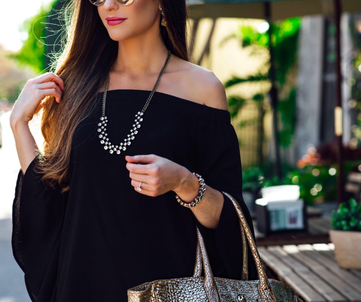 #OOTD The Flattering Blouse You NEED in Your Closet